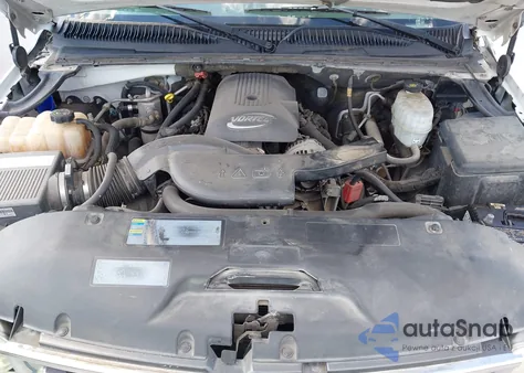 2005 Chevrolet Tahoe Ls from USA, damaged, VIN 1GNEC13T35R144709